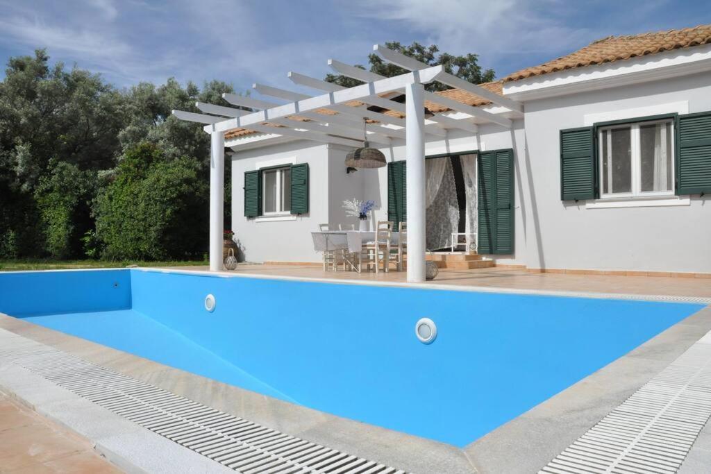 Villa Erietta Near Lefkas Center Apolpaina Extérieur photo