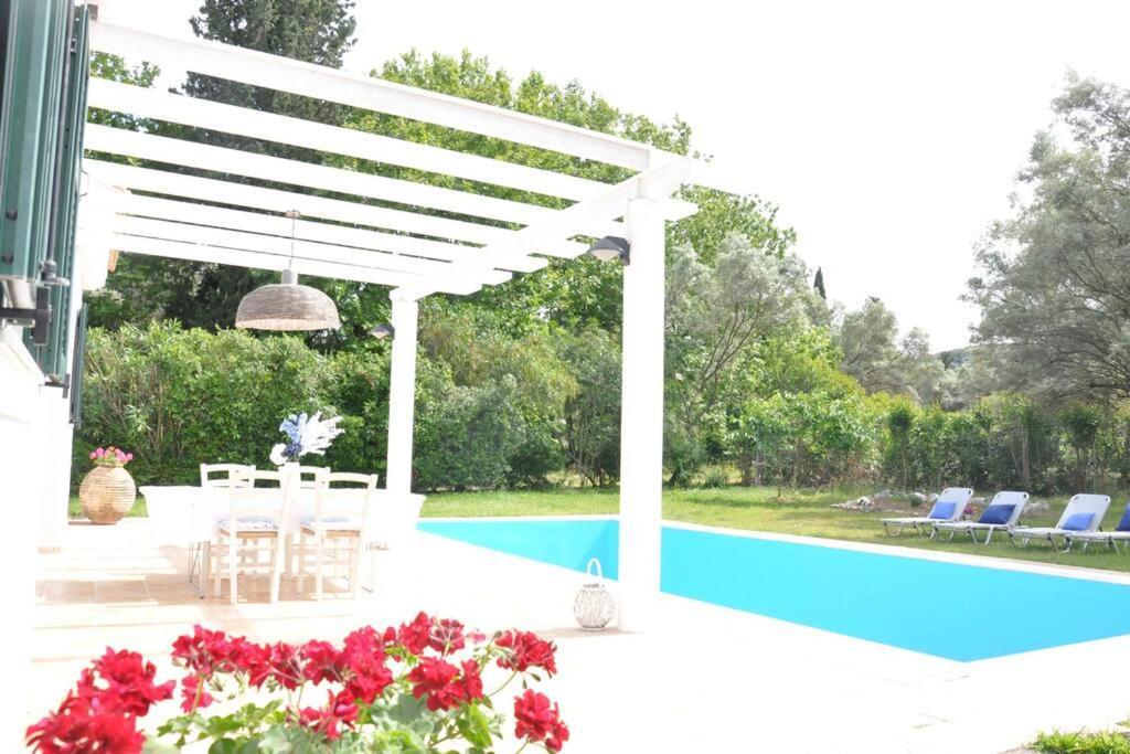 Villa Erietta Near Lefkas Center Apolpaina Extérieur photo